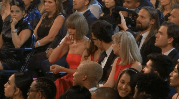 Taylor Swift Licks Herself